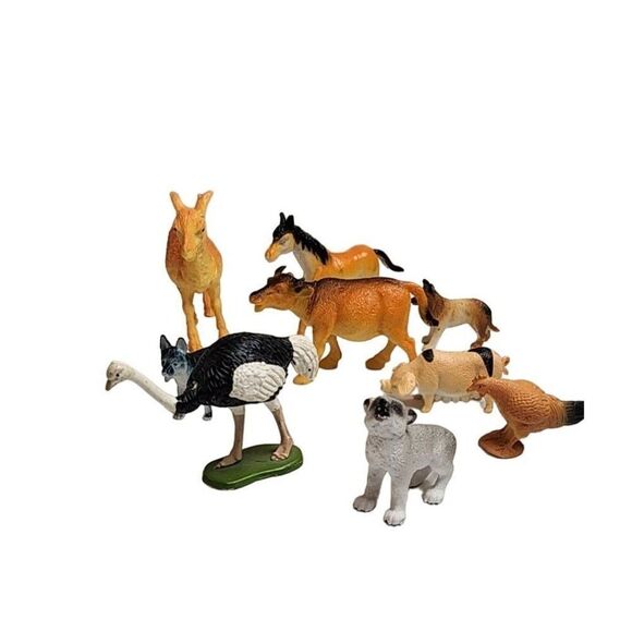Set of 9 Plastic Farm Animals, Replacement pieces - Picture 2 of 8